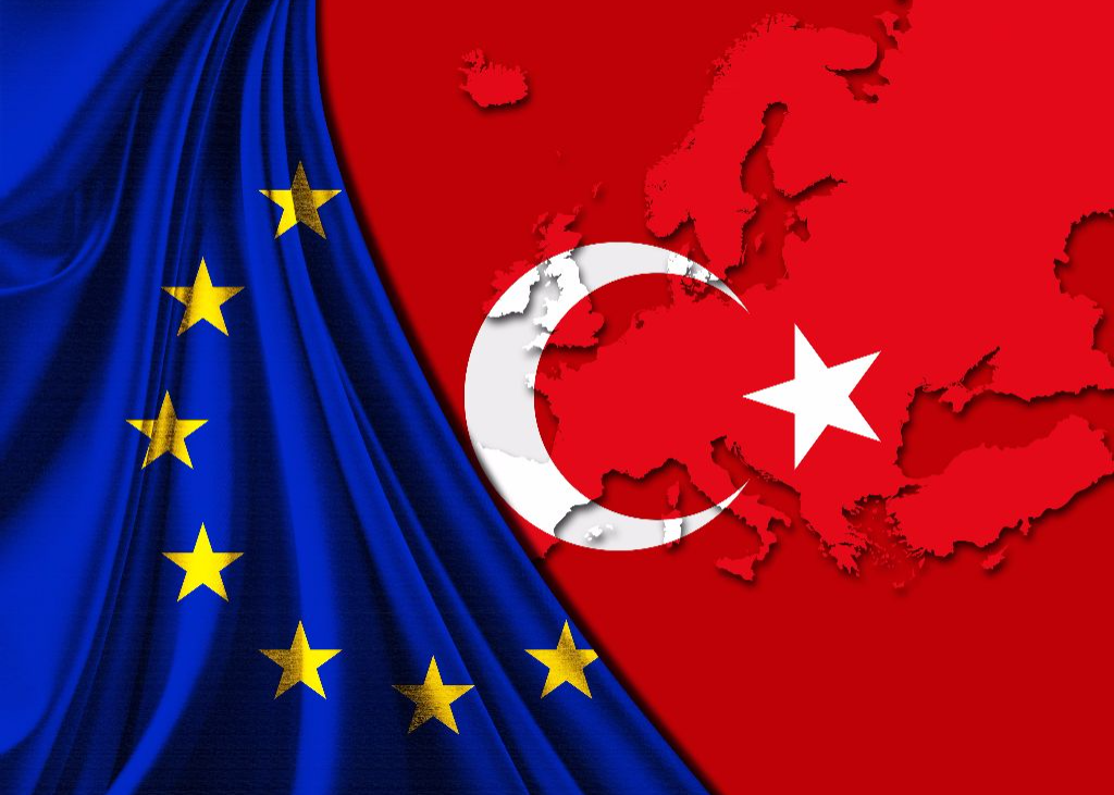 Internal Dimensions of Europeanization in Turkey and Its Impact on Foreign Affairs with EU
